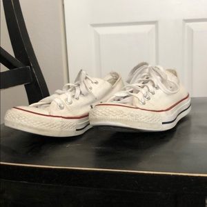 Unisex White LowTop Converse